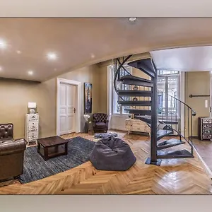 Apartmán The Mondain, Budapešť