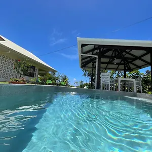 https://villa-ura.frenchpolynesia-hotels.com